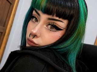 hot cam girl spreading pussy LolaGraves