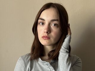 naked girl with live cam masturbating LouanneNading