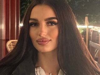 naked cam girl masturbating LucretiaBonnoitt