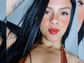 mastubating web cam girl LulyLiz