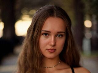 nude cam girl picture MabelleWahn