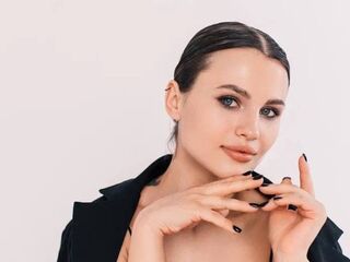 camgirl playing with vibrator MarianMur