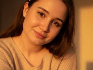 girl webcam MaribethDosh