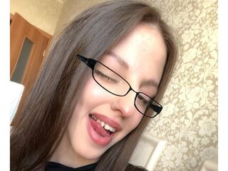 kinky webcam picture MaryannaLehane