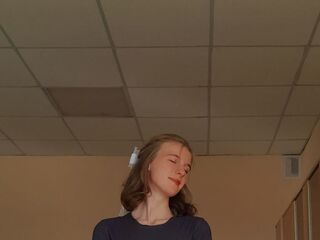 chat with cam MaryjanePorter