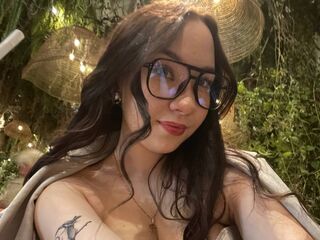 sexy webcamgirl MeganBrowl