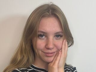 girl webcamsex MelanyJarvi