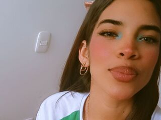 camwhore masturbating with sextoy MeliCorner