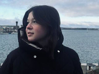 strip show MellieTierce