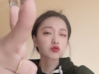 topless camgirl MengLisa