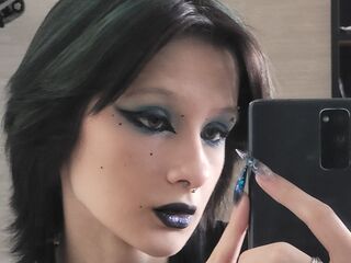 free adult cam MeriHollway