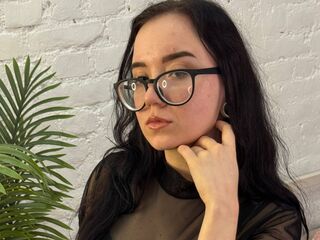 naked girl with webcam fingering MiaKawa