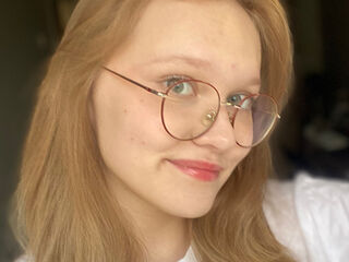 closeup MicahCussins