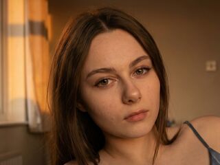 hot strip tease web cam MireyaElowen