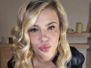 camgirl live sex NadyaRubia