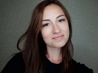 cam girl playing with vibrator NancyMillse