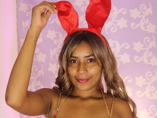 fingering camgirl NaomiMiller