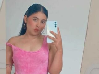 Kinky webcam girl NikkyBotero
