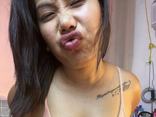 girl webcam show NikkySoliman