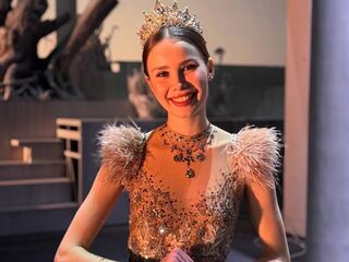 naughty camgirl masturbating NylaPitarresi