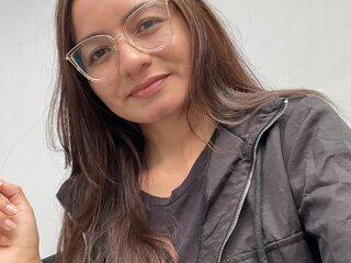 hot girl live cam NyssaraLasso