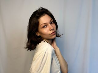 free webcam chatroom PetraChubb