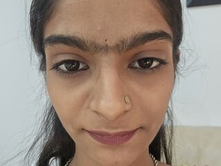 naked cam girl Queenruchita