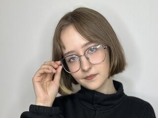 kinky cam ReginiaHolbein