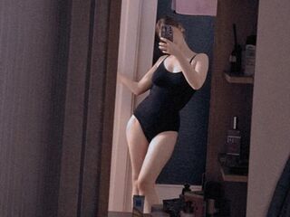 chat room livesex RinaAlmons