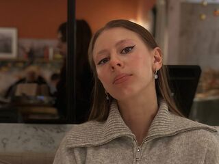 jasmin livecam RobertoPulling