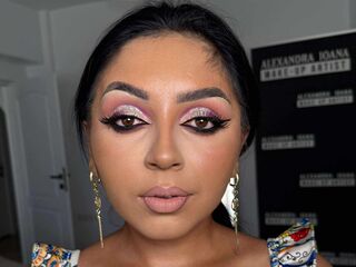 camgirl showing pussy RominaGaby