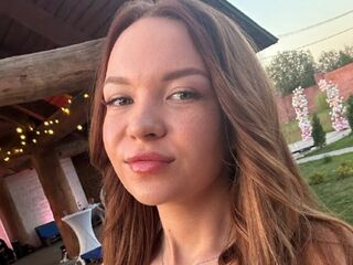 hot striptease cam SadeBergum