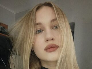 free live sexcam SadieTandon