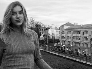 nude webcam girl photo SallyRodwell