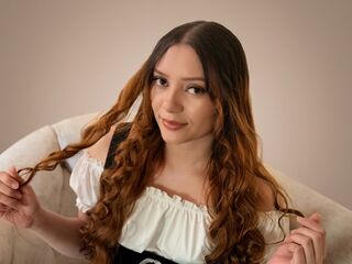 adult cam SaraDrew