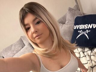 erotic cam picture SarahAnnHome