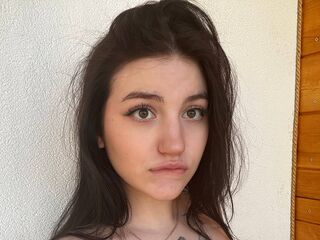 naked camgirl masturbating with vibrator SashaPefferman
