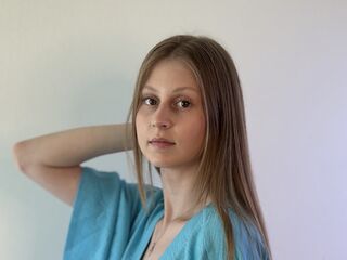 camslut video ShaylaKeywan