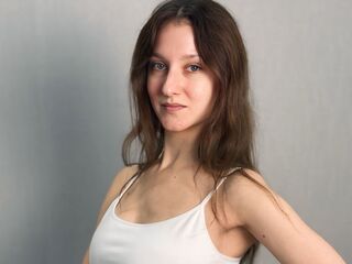 nude webcamgirl pic SheilahJubic