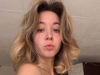 sexy webcam girl SilvaShintaku