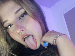 hot strip tease cam SofiiaVance