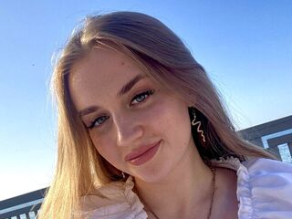 cam chat SonyMiller