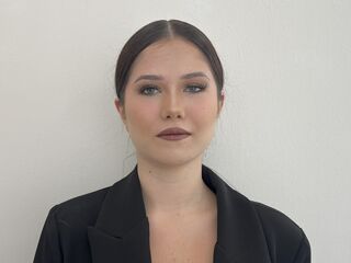 hot strip tease web cam SophiaHilla