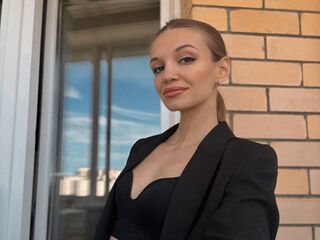 camporn SuzanUemura