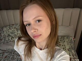 live cam girl picture TaraGnagey