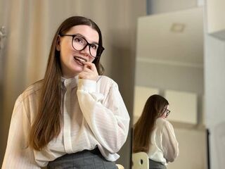 naked webcam girl picture TerraTrinh