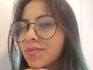 naughty cam girl picture ThiaraSanchez