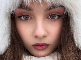 webcam babe chat room TrinaRushworth