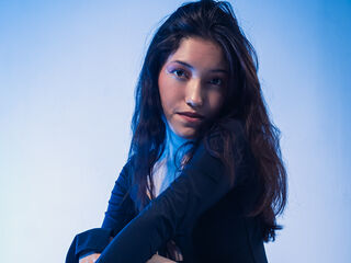 cam strip tease TrinityNova