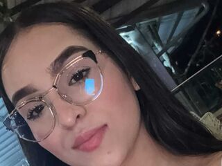 shaved pussy cam ValentinaSparks